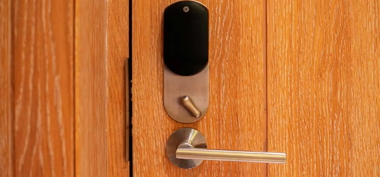 Automatic Locking Door Knob San Diego